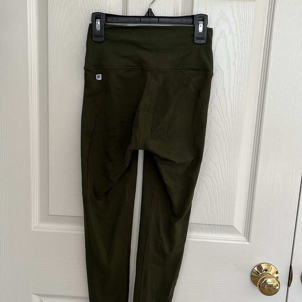 Fabletics green leggings